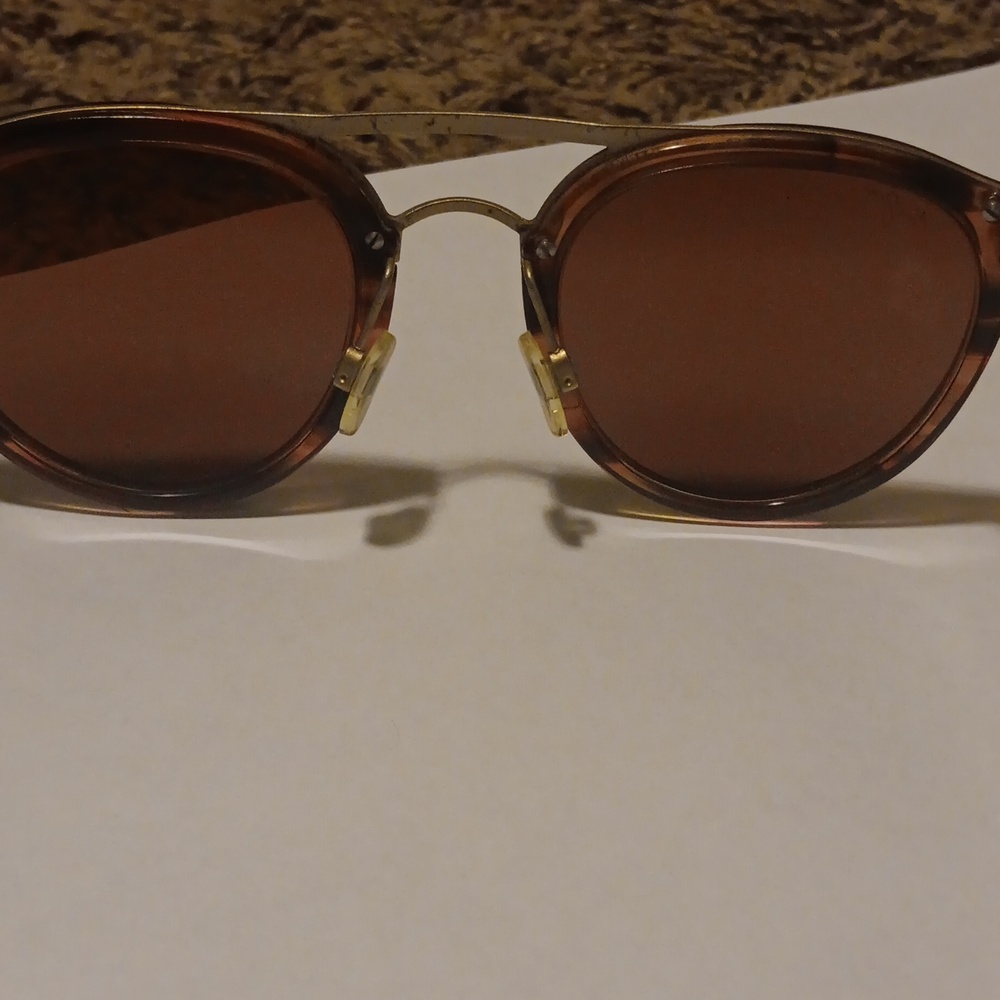 Maui Jim  Brown Sunglasses - Picture 4 of 13